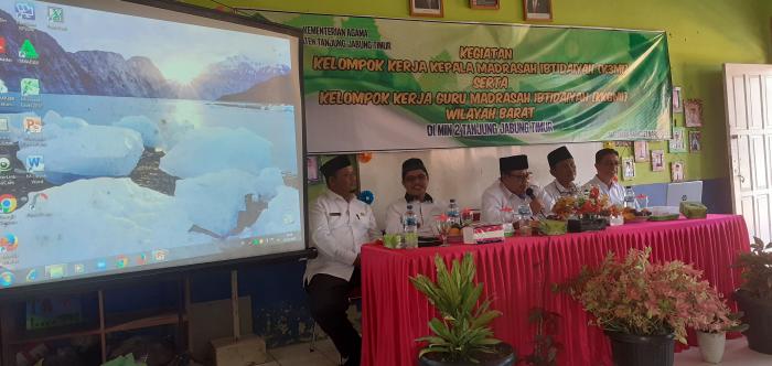 MIN 2 TANJAB TIMUR SEBAGAI PENYELENGGARA K3MI DAN KKGMI WILAYAH BARAT