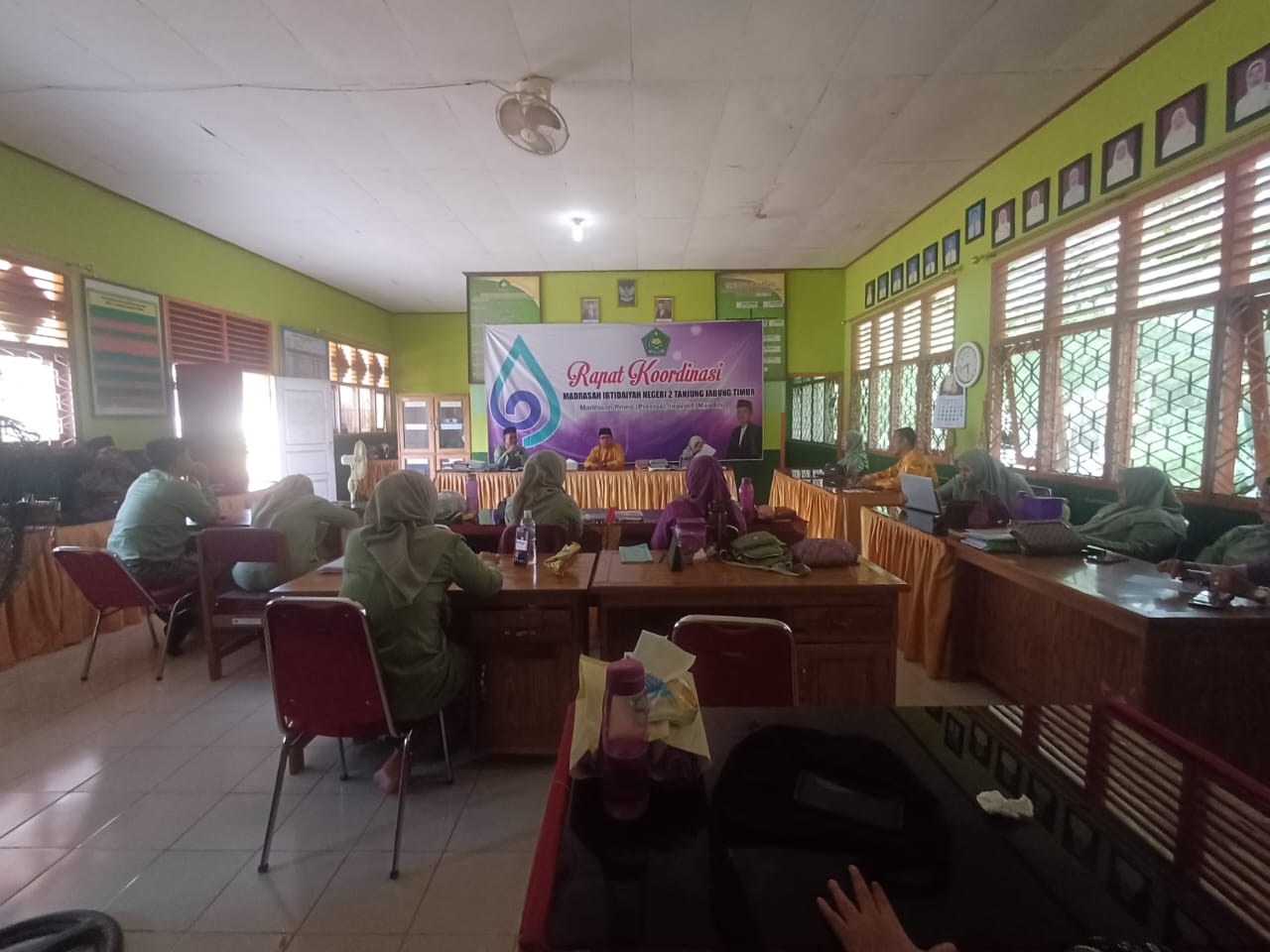 Gelar Rapat Pembagian Tugas, Kepala Madrasah: Tingkatkan Semangat Kerja, disiplin dan kebersamaan dalam Teamwork