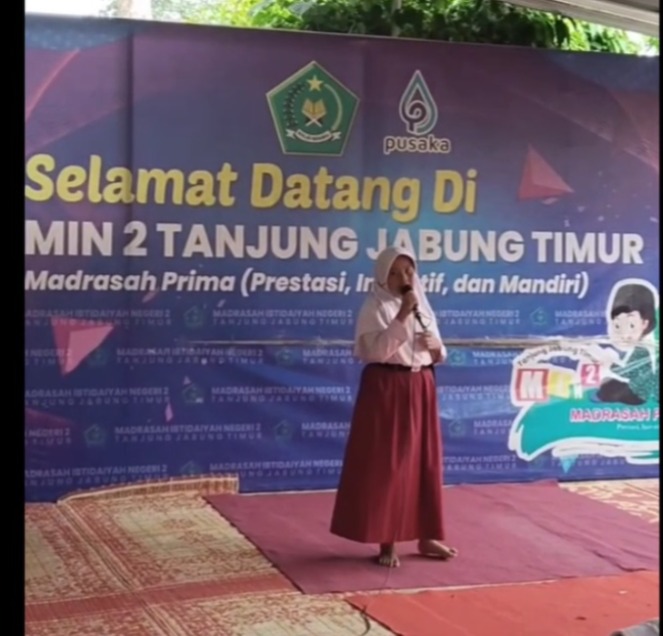 Kembangkan Bakat Tarik Suara, MIN 2 Tanjung Jabung Timur Mantapkan Latihan Vokal Solo
