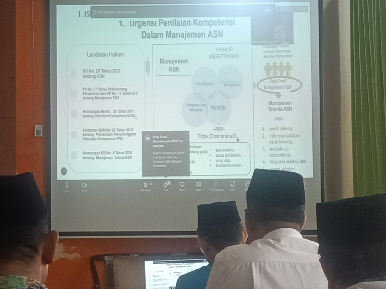 Guru MIN 2 Tanjung Jabung Timur Ikuti Pembekalan Calon Peserta Asesmen Pemetaan Kompetensi dan Potensi Jabatan