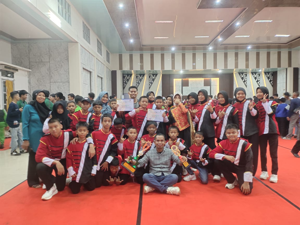 Drumband MIN 2 Tanjung Jabung Timur Raih Juara 3 Kategori LUG di Kejurprov Drumband Junior Provinsi Jambi