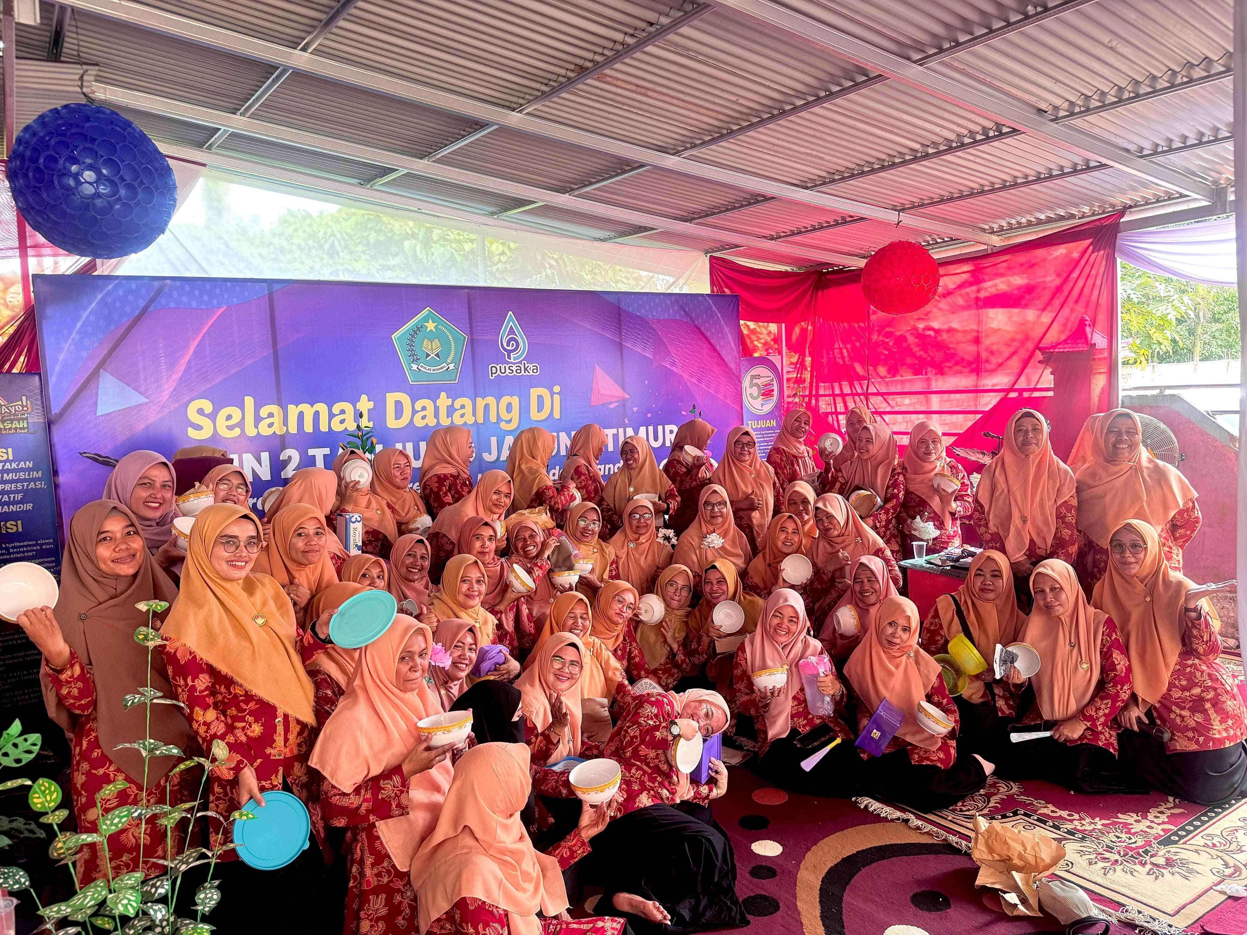 Dharma Wanita Persatuan Kemenag Gelar Pertemuan Rutin di Min 2 dengan Demo Kreatif