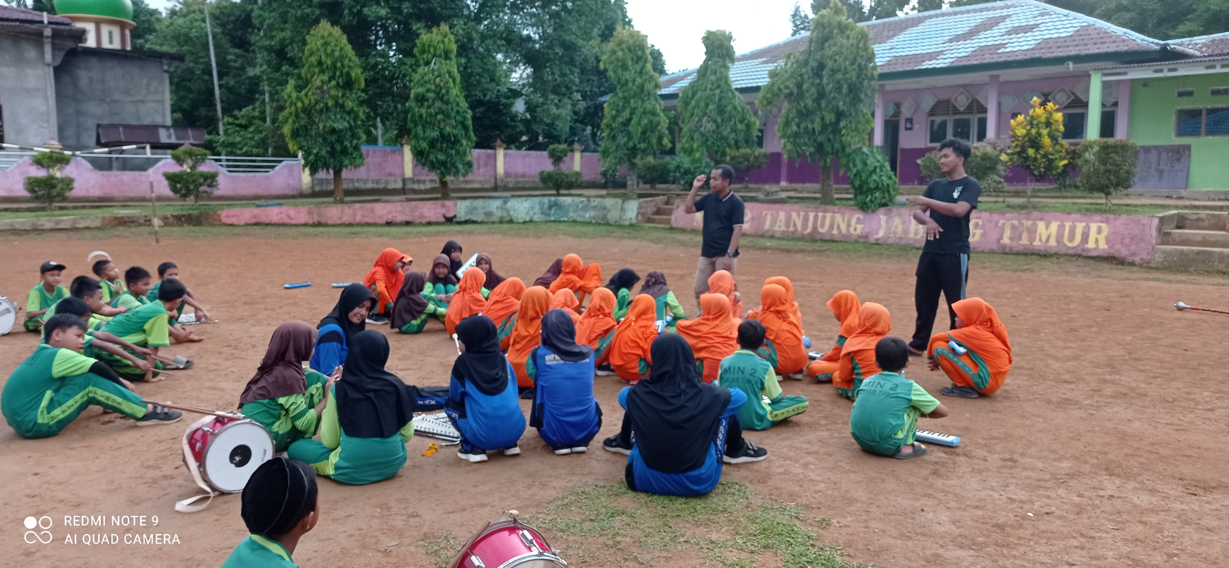 Siswa MIN 2 Bersemangat Menampilkan Kemampuan Terbaik di Kejurprop