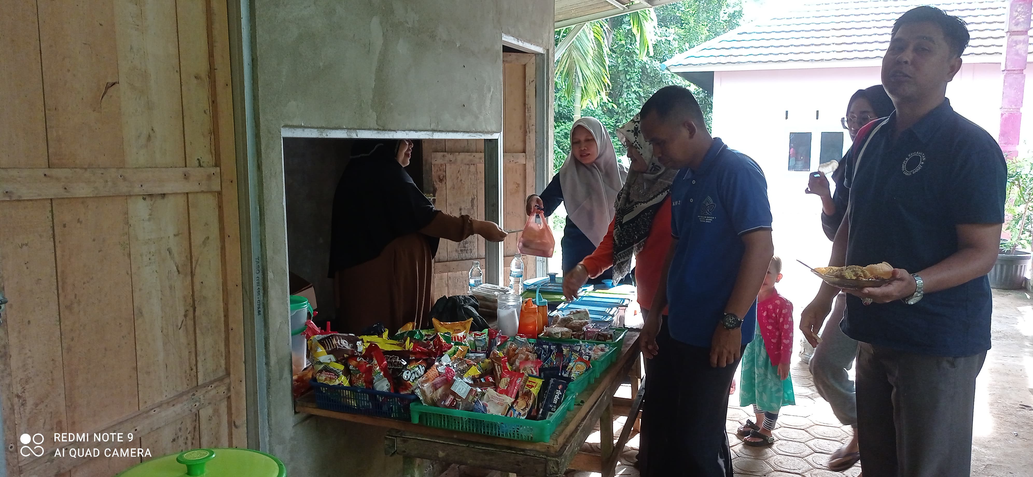 Wujudkan Kantin Sehat dan Jajanan Aman MIN 2 Tanjung Jabung Timur Sosialisasi Bahaya Boraks dan Pewarna Berbahaya di Kantin Madrasah