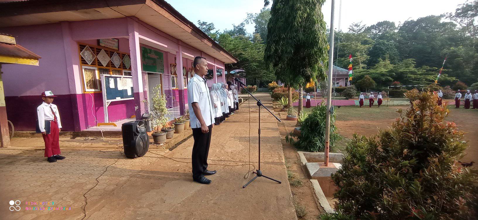 Suhartono, S.Pd.I : Laksanakan KBM dengan sepenuh hati